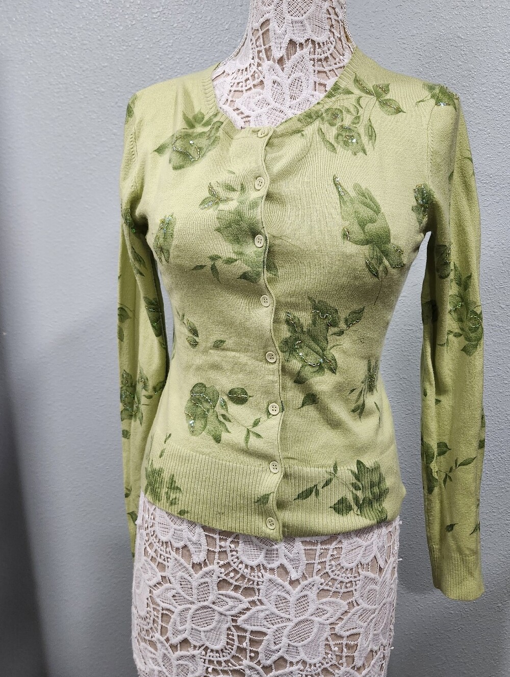 Y2k Jj Basics Green Floral Print Catdigan With Sequin Accent Size L